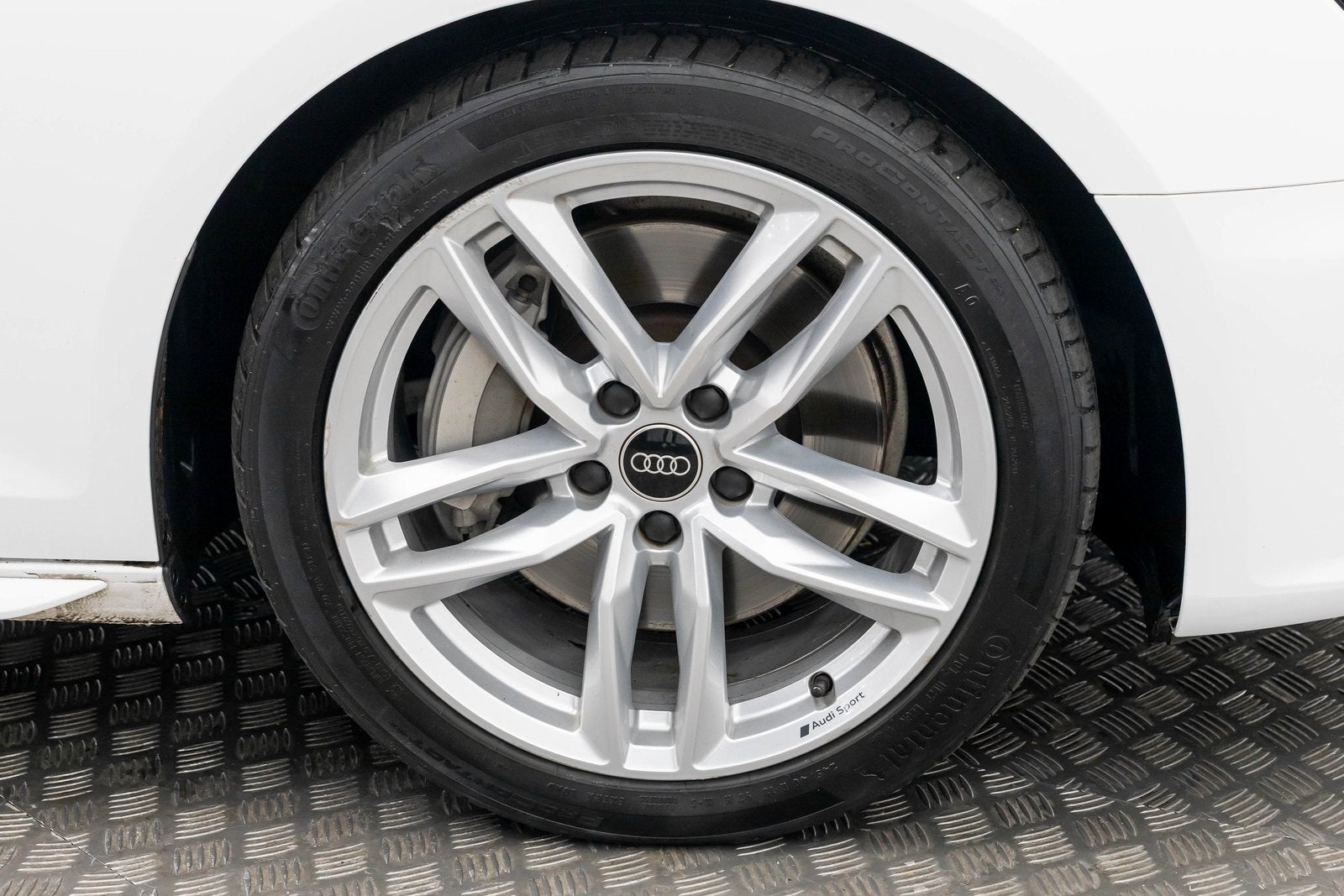 2024 Audi A4 S line Premium Plus