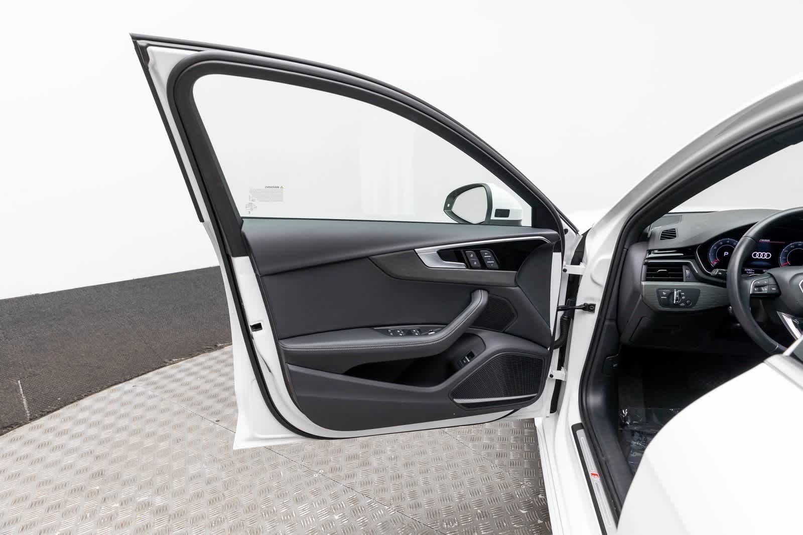 2024 Audi A4 S line Premium Plus