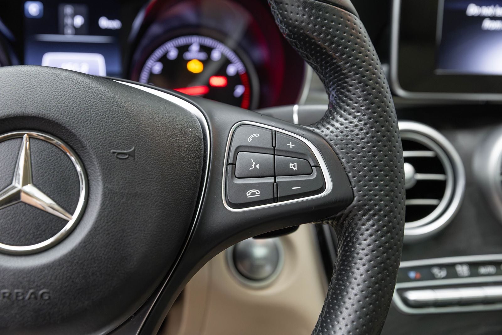 2018 Mercedes-Benz GLC 300 GLC 300