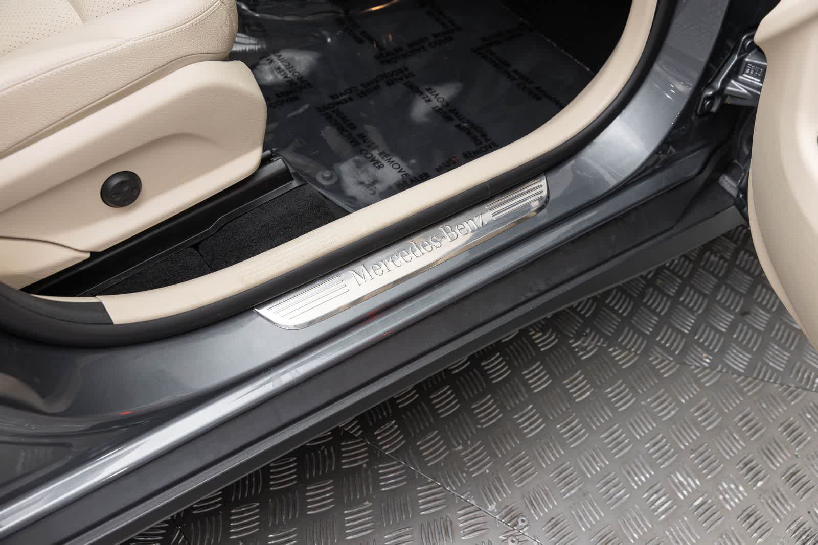 2018 Mercedes-Benz GLC 300 GLC 300