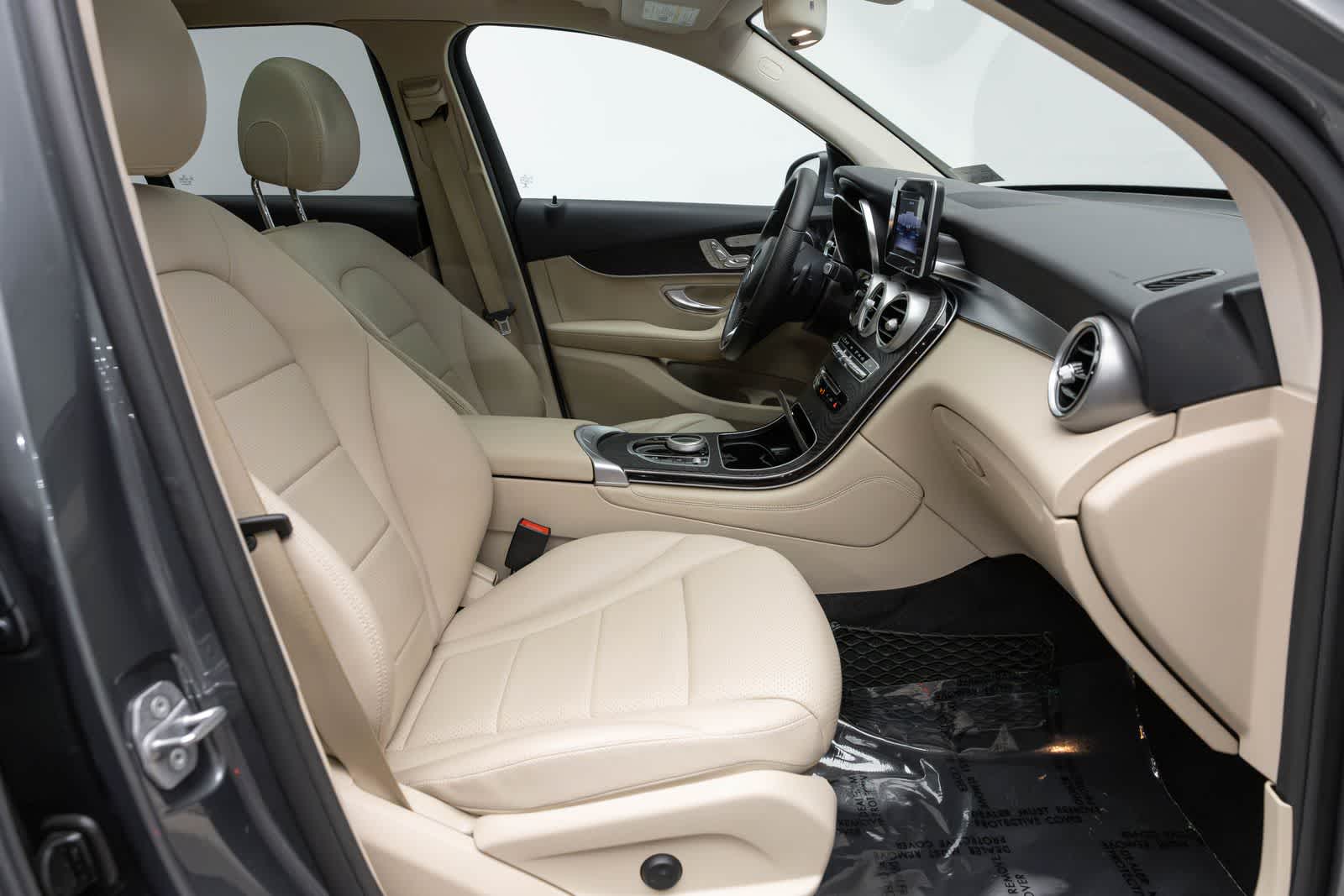 2018 Mercedes-Benz GLC 300 GLC 300