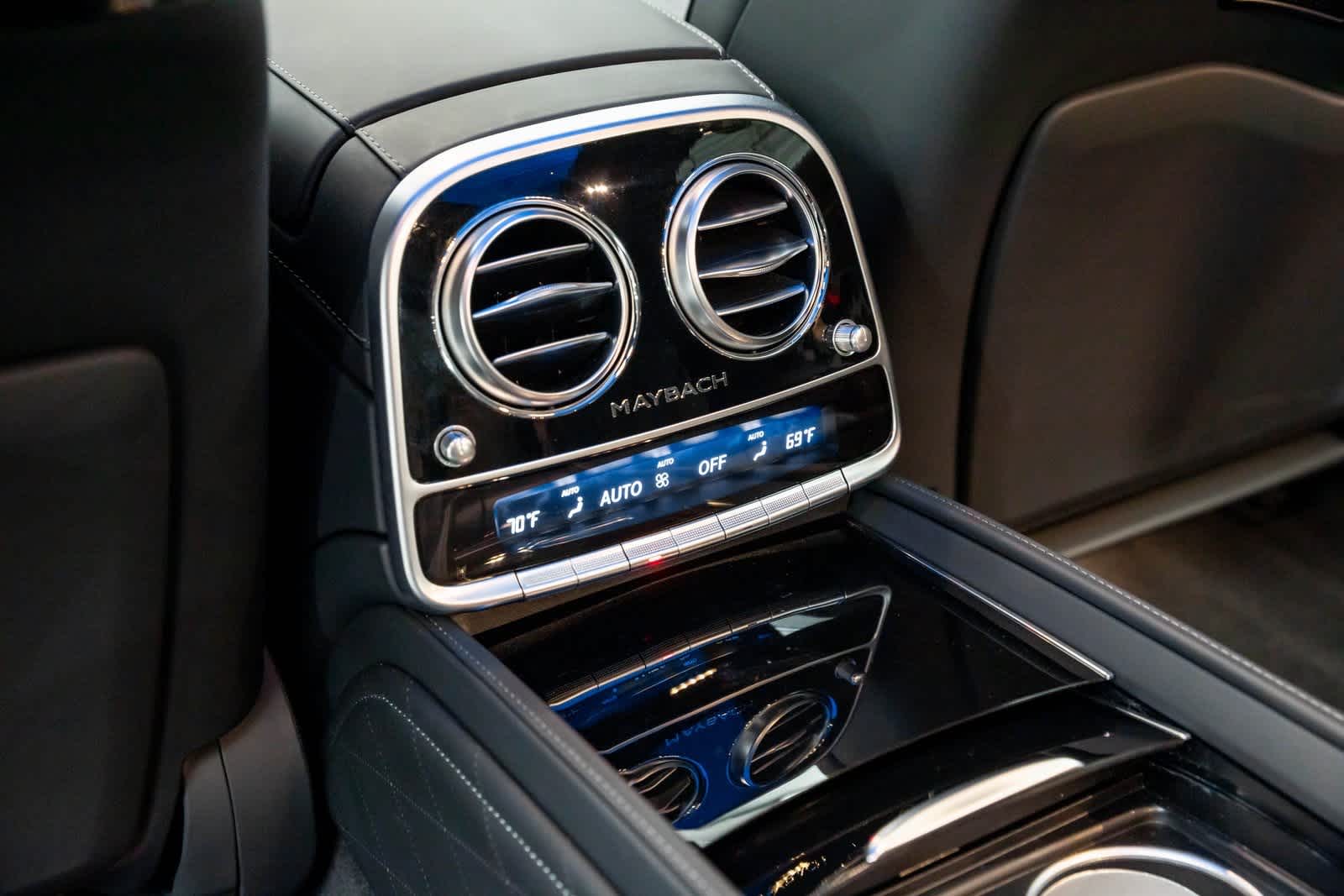 2020 Mercedes-Benz S-Class Maybach S 560