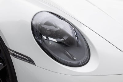 2025 Porsche 911 Carrera 4 GTS