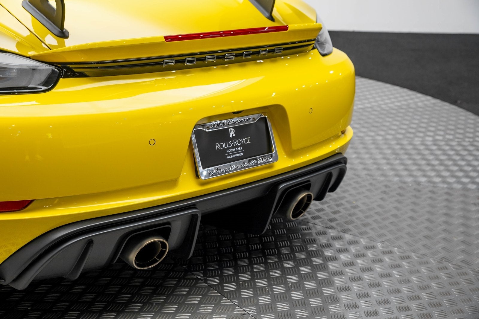 2024 Porsche 718 Cayman GT4 RS