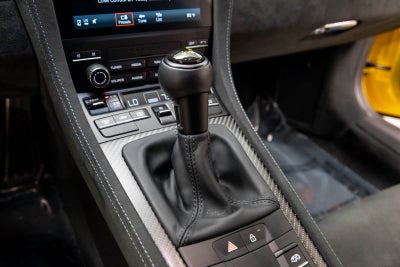 2024 Porsche 718 Cayman GT4 RS