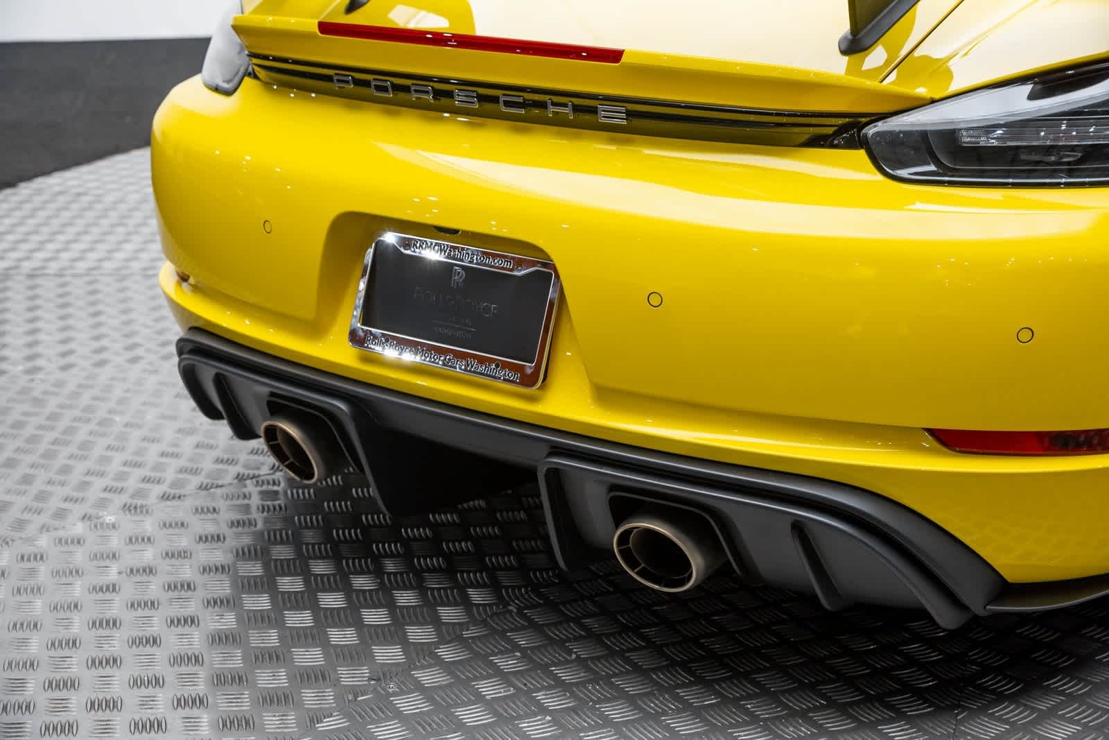 2024 Porsche 718 Cayman GT4 RS