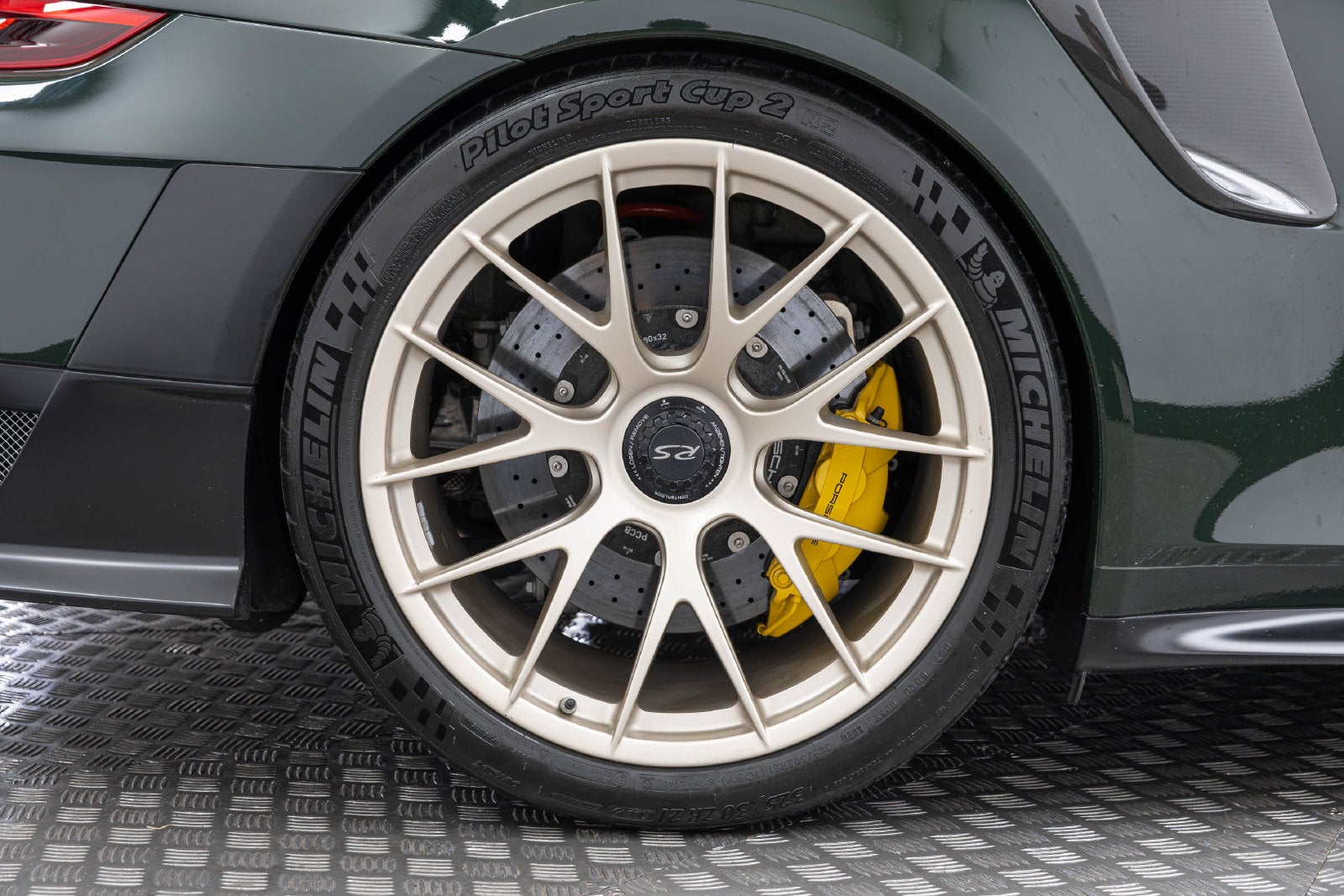 2018 Porsche 911 GT2 RS