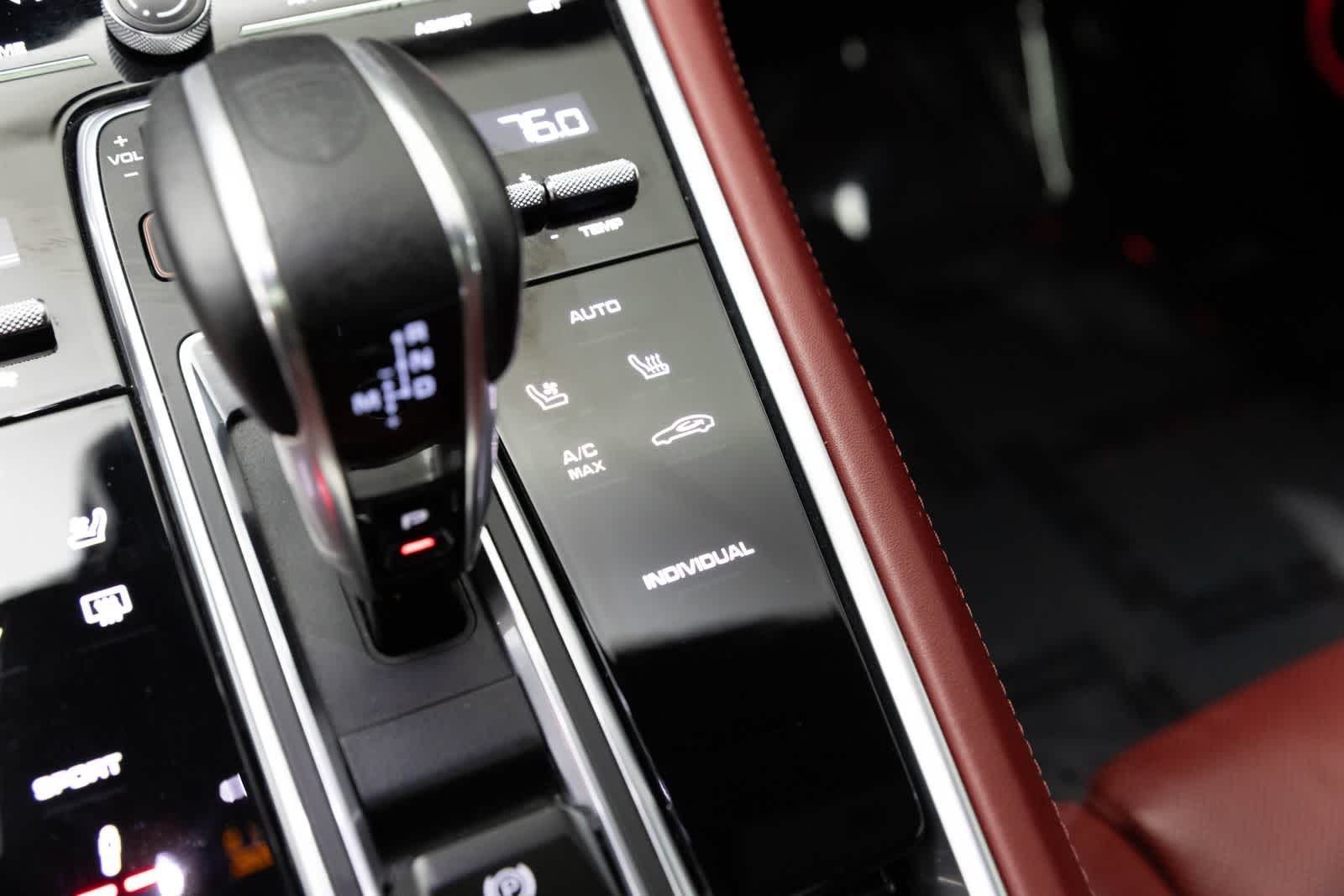 2023 Porsche Panamera 4