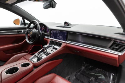 2023 Porsche Panamera 4