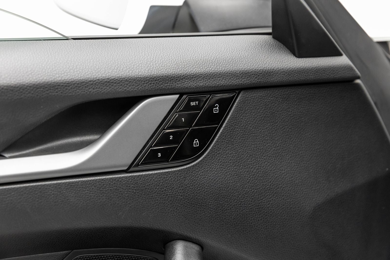 2020 Porsche 911 Carrera