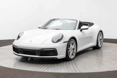 2020 Porsche 911 Carrera
