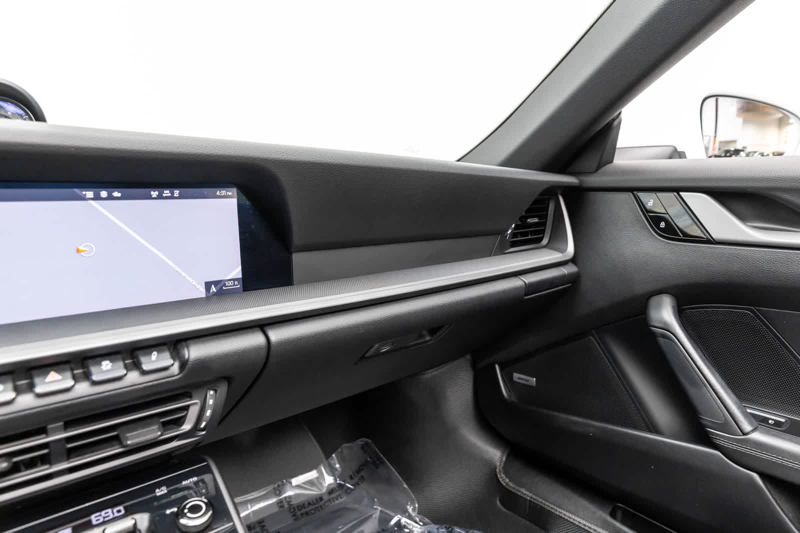 2020 Porsche 911 Carrera