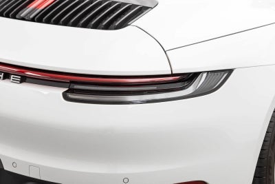 2020 Porsche 911 Carrera