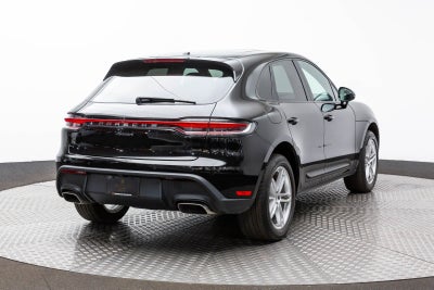 2022 Porsche Macan AWD