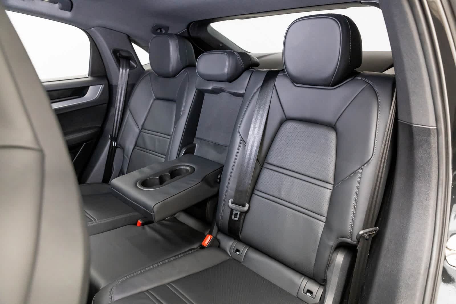 2024 Porsche Cayenne S E-Hybrid