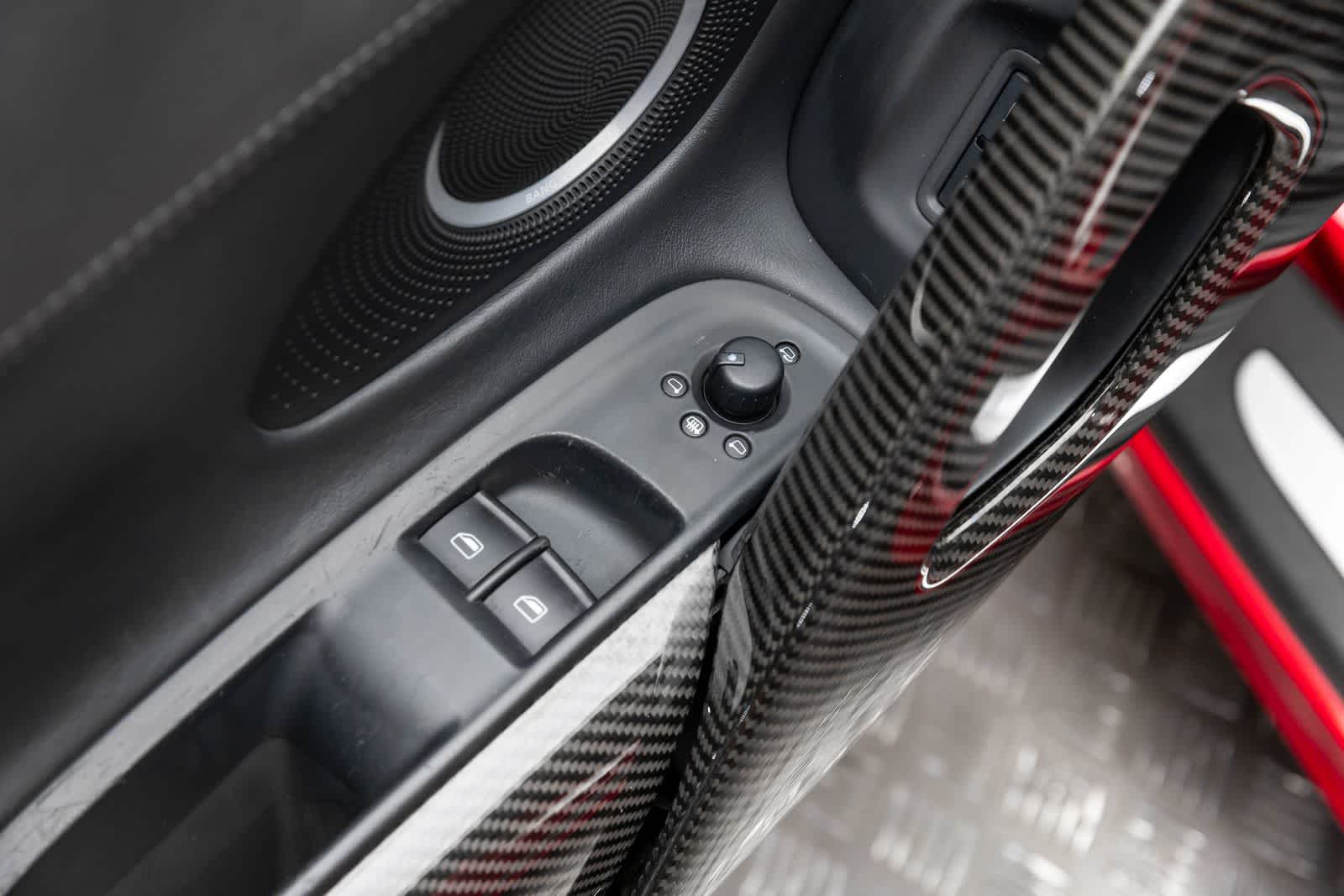 2011 Audi R8 5.2L