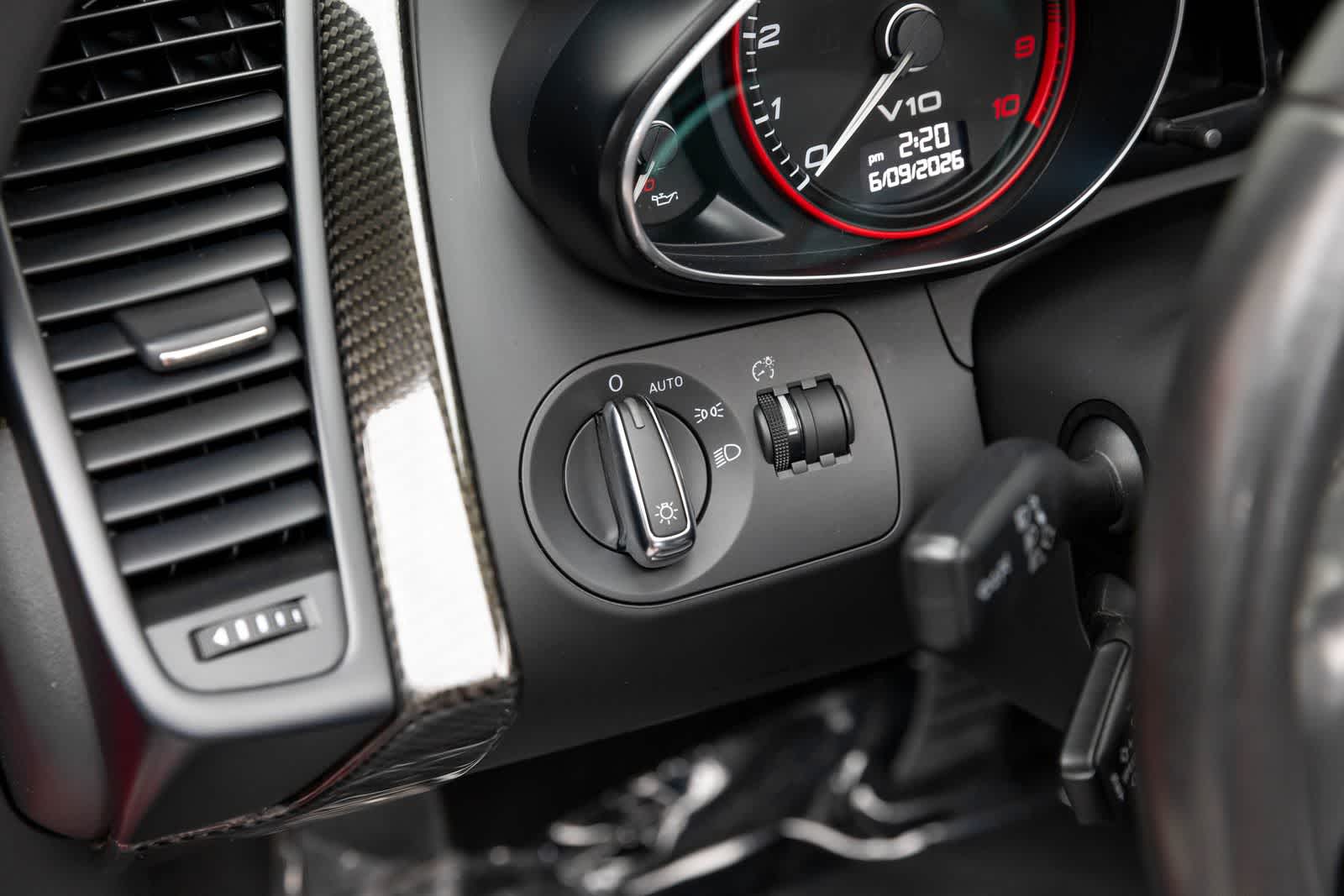 2011 Audi R8 5.2L