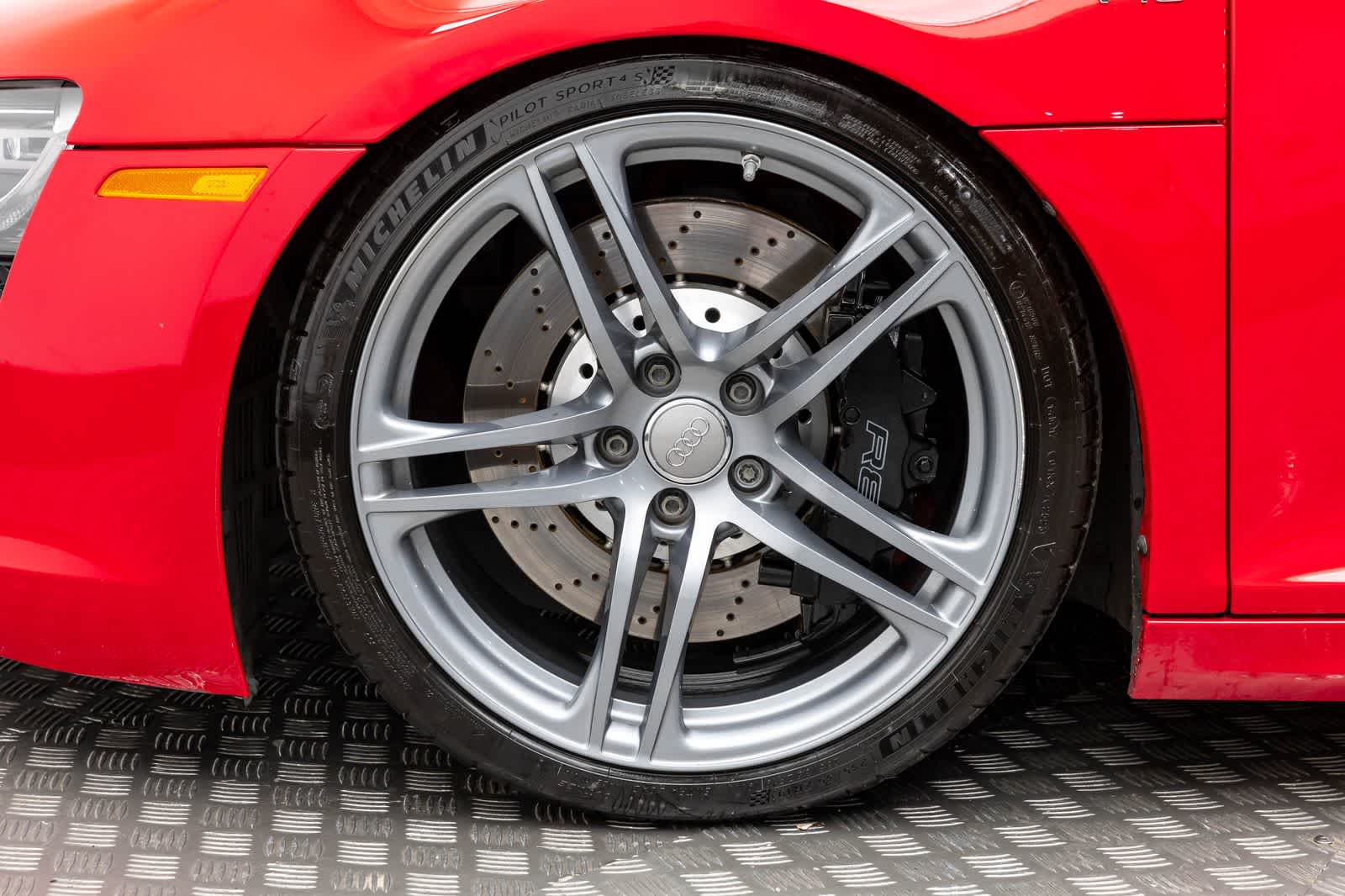 2011 Audi R8 5.2L