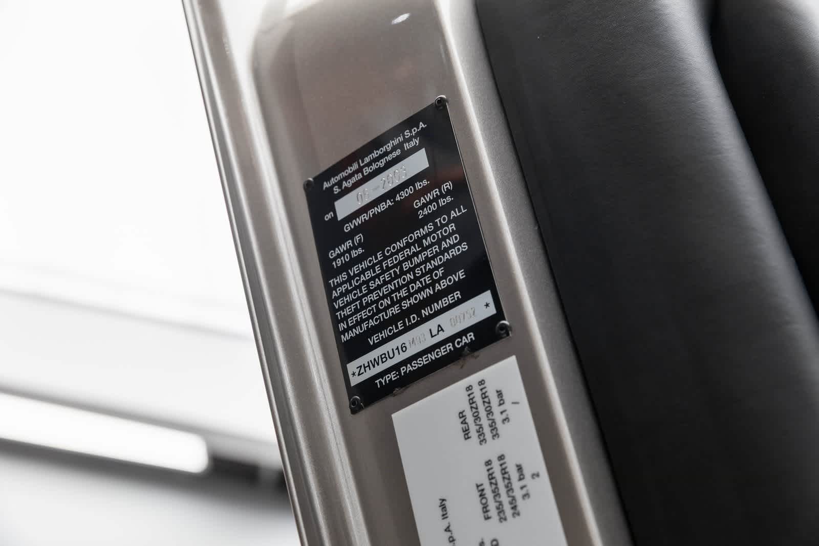 2003 Lamborghini Murcielago 6.2L 2dr Coupe