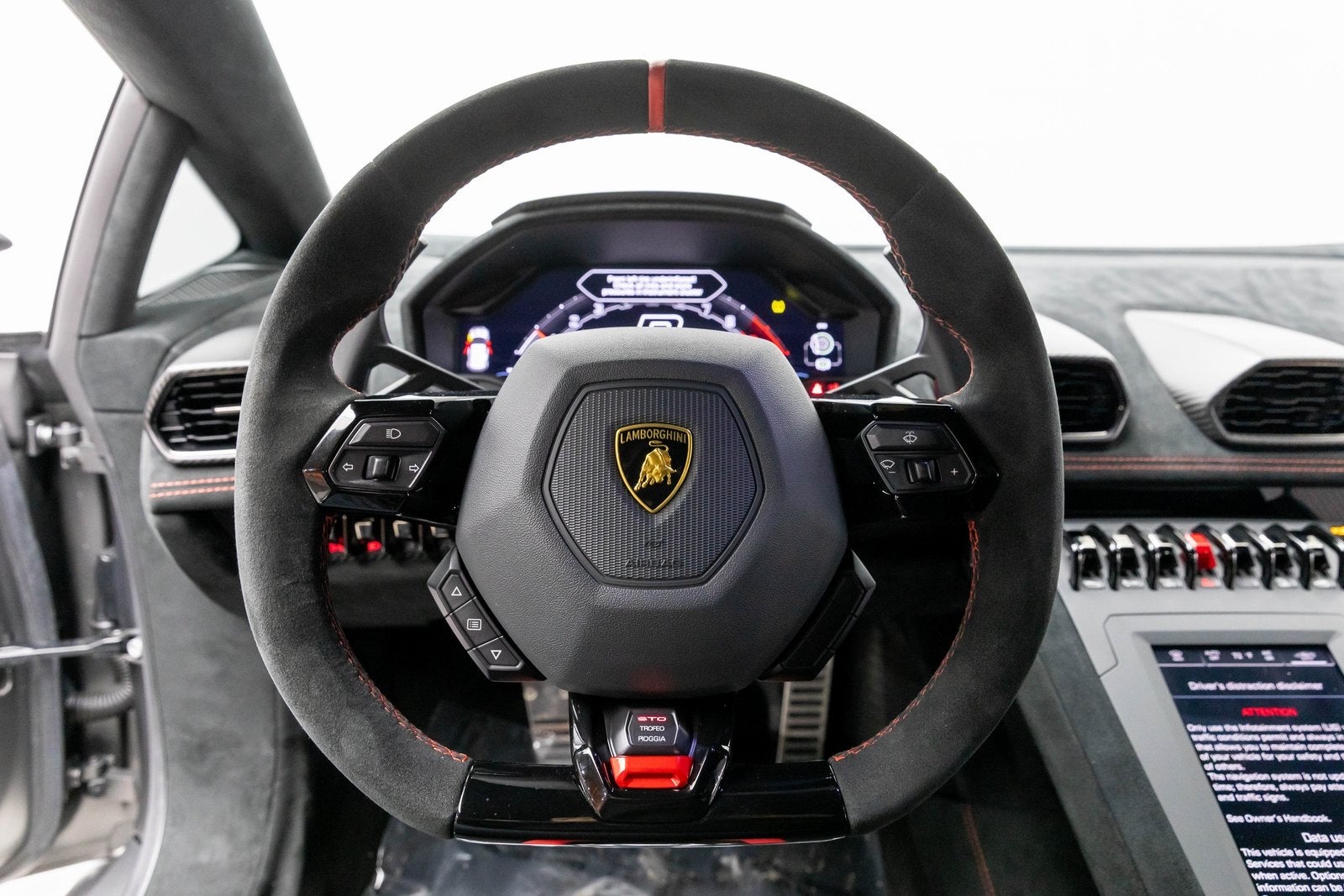 2022 Lamborghini Huracan STO Coupe