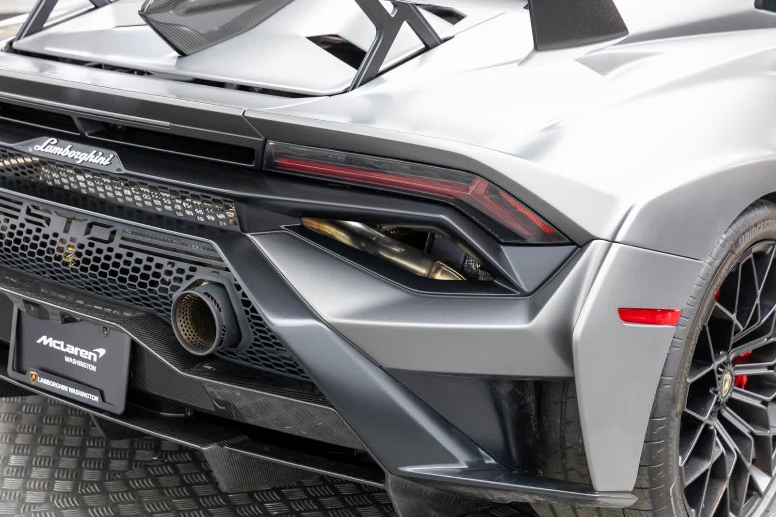 2022 Lamborghini Huracan STO Coupe