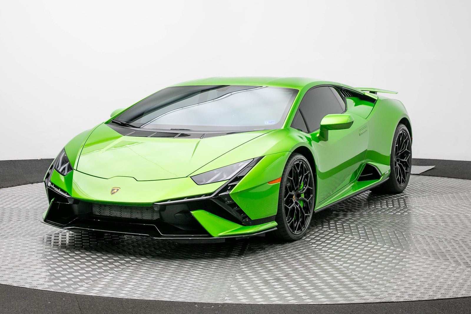 2024 Lamborghini Huracan's photo
