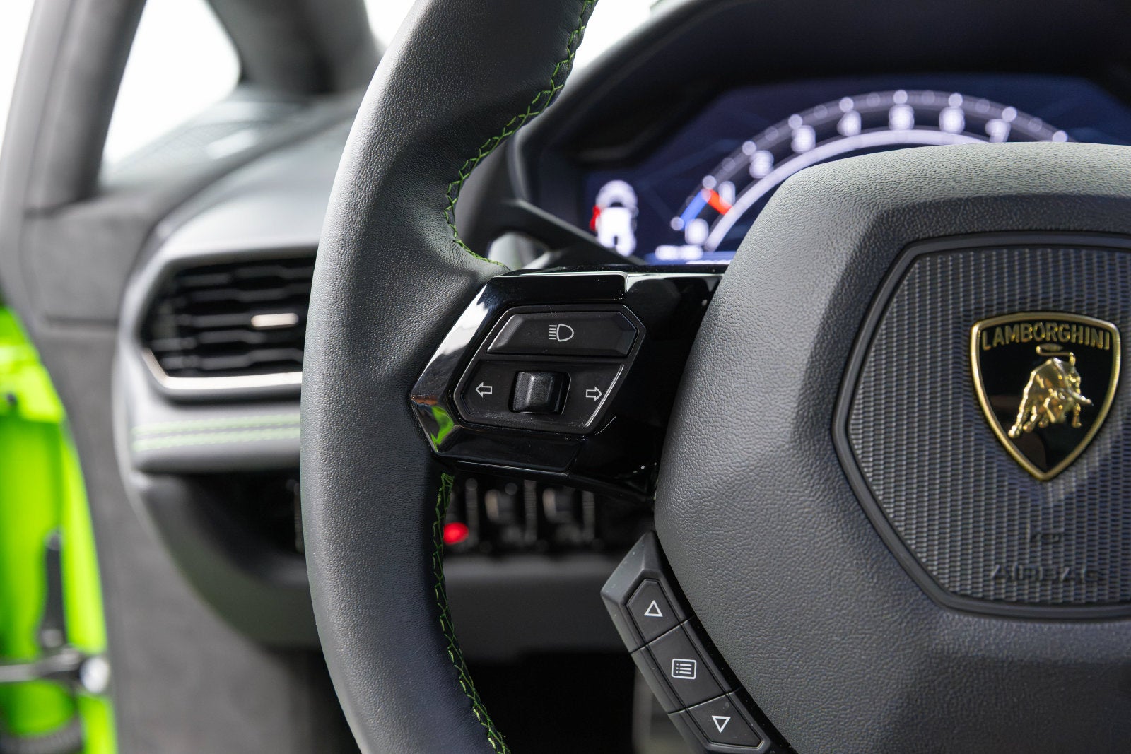 2023 Lamborghini Huracan Tecnica Coupe
