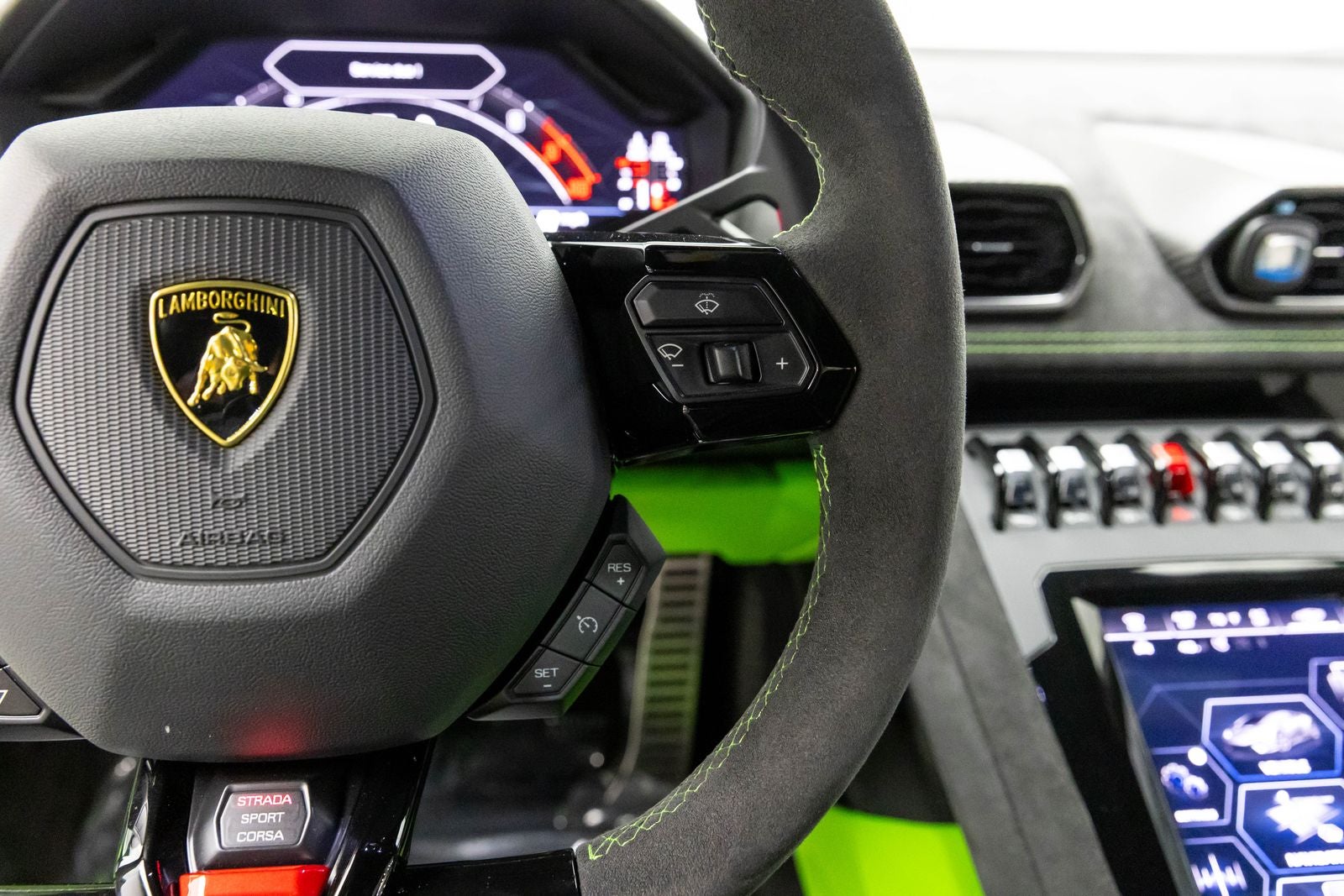 2024 Lamborghini Huracan Tecnica Coupe