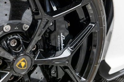 2024 Lamborghini Revuelto Coupe