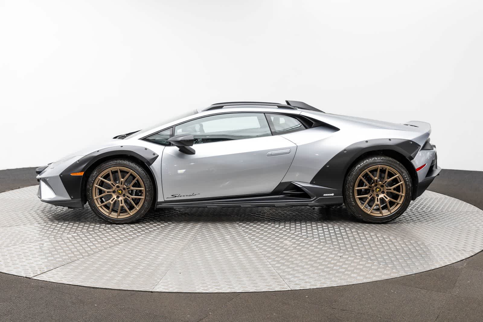 2024 Lamborghini Huracan Sterrato Coupe