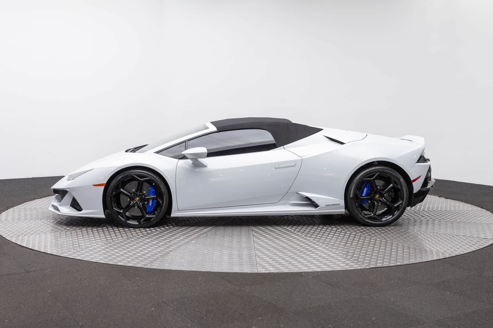 2020 Lamborghini Huracan EVO Spyder AWD