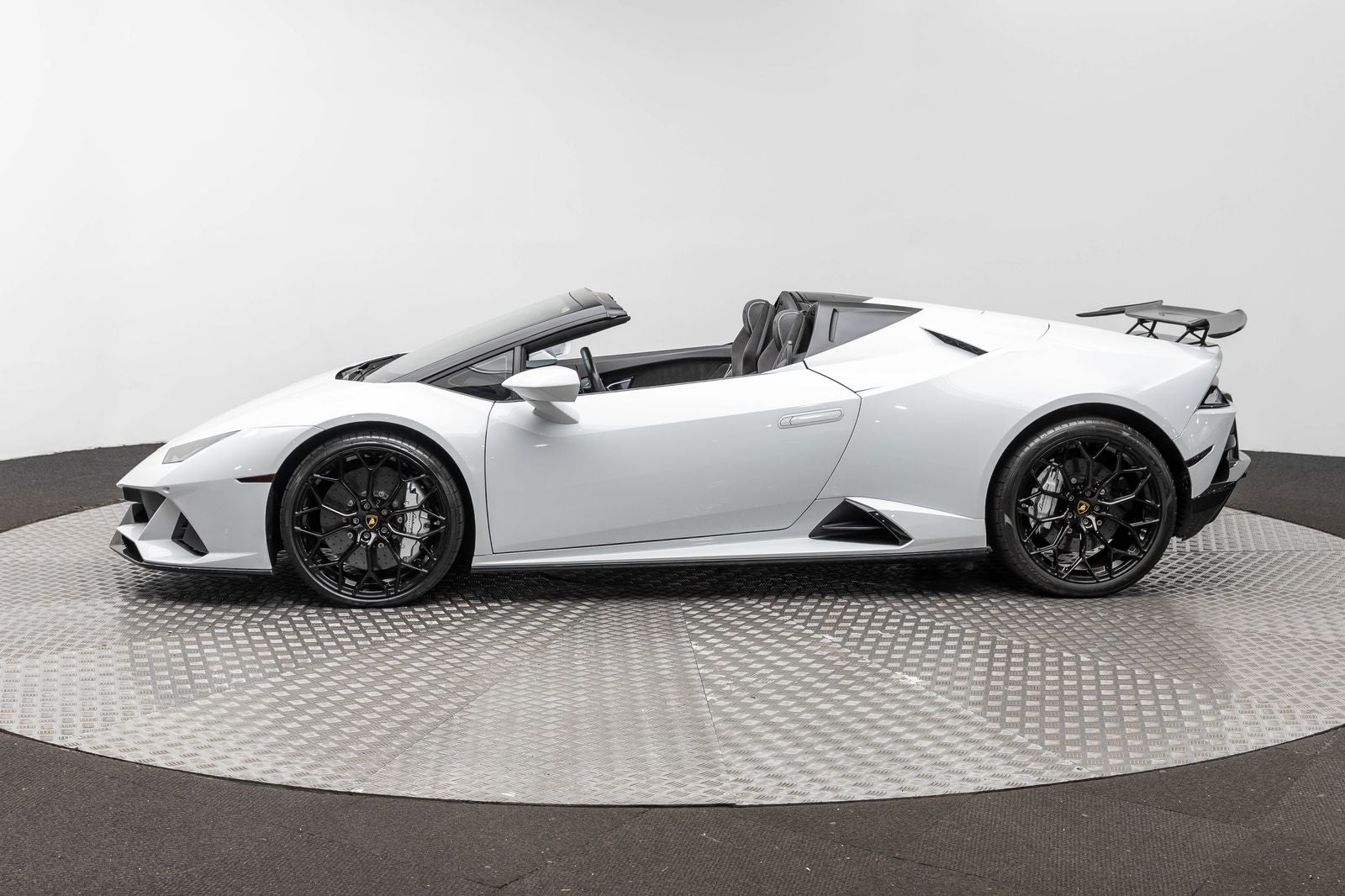 2020 Lamborghini Huracan EVO Spyder AWD