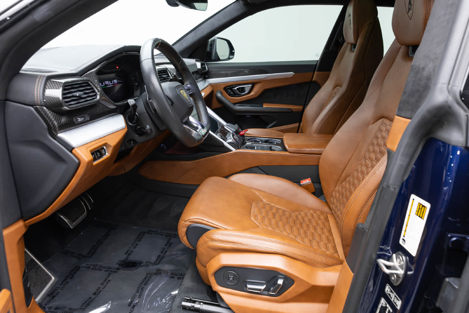 2021 Lamborghini Urus AWD