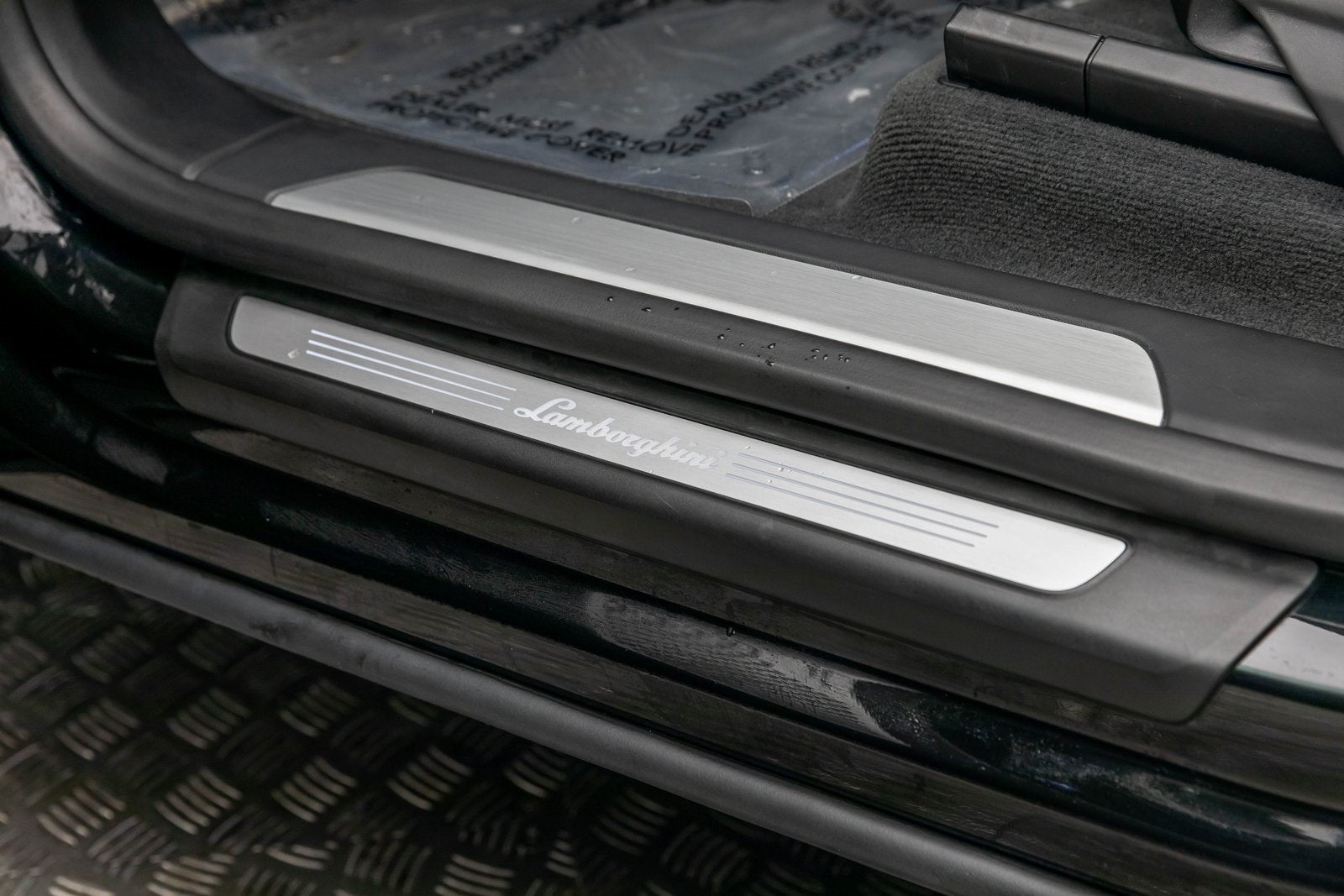 2022 Lamborghini Urus AWD