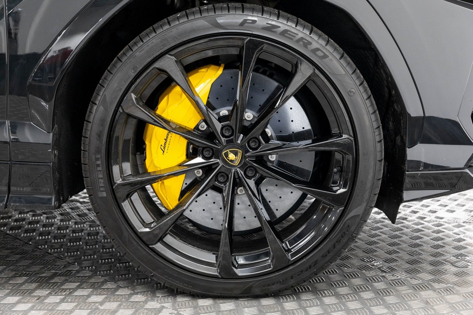 2022 Lamborghini Urus AWD