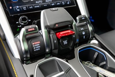 2022 Lamborghini Urus AWD