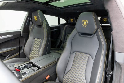 2022 Lamborghini Urus AWD