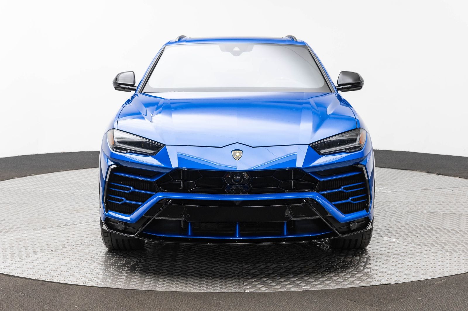 2019 Lamborghini Urus AWD