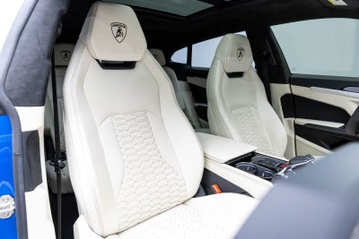 2019 Lamborghini Urus AWD