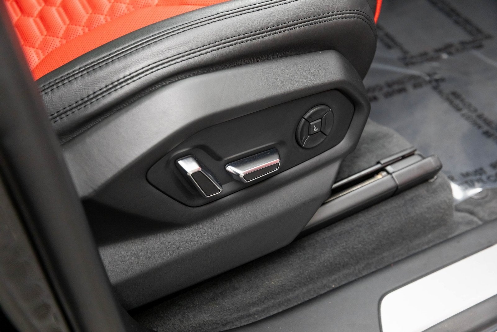 2022 Lamborghini Urus AWD