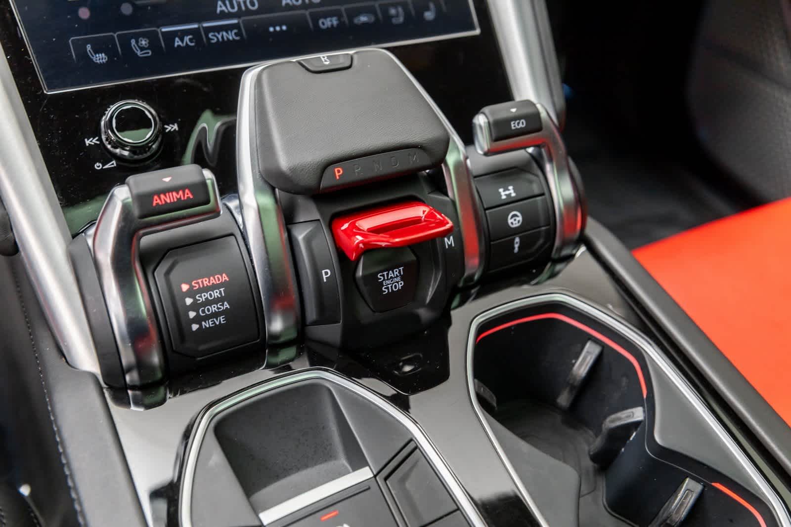 2022 Lamborghini Urus AWD