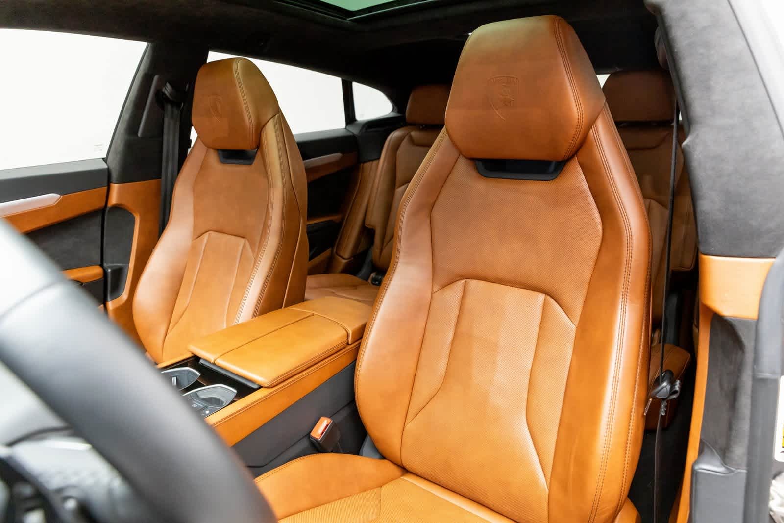 2022 Lamborghini Urus AWD