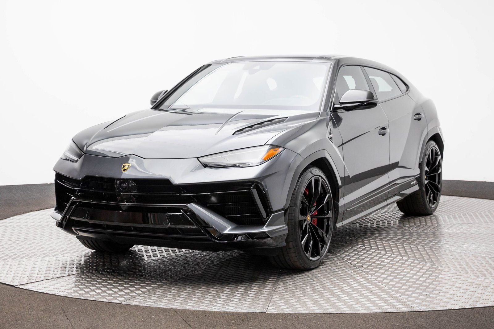 2023 Lamborghini Urus S