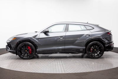 2023 Lamborghini Urus S