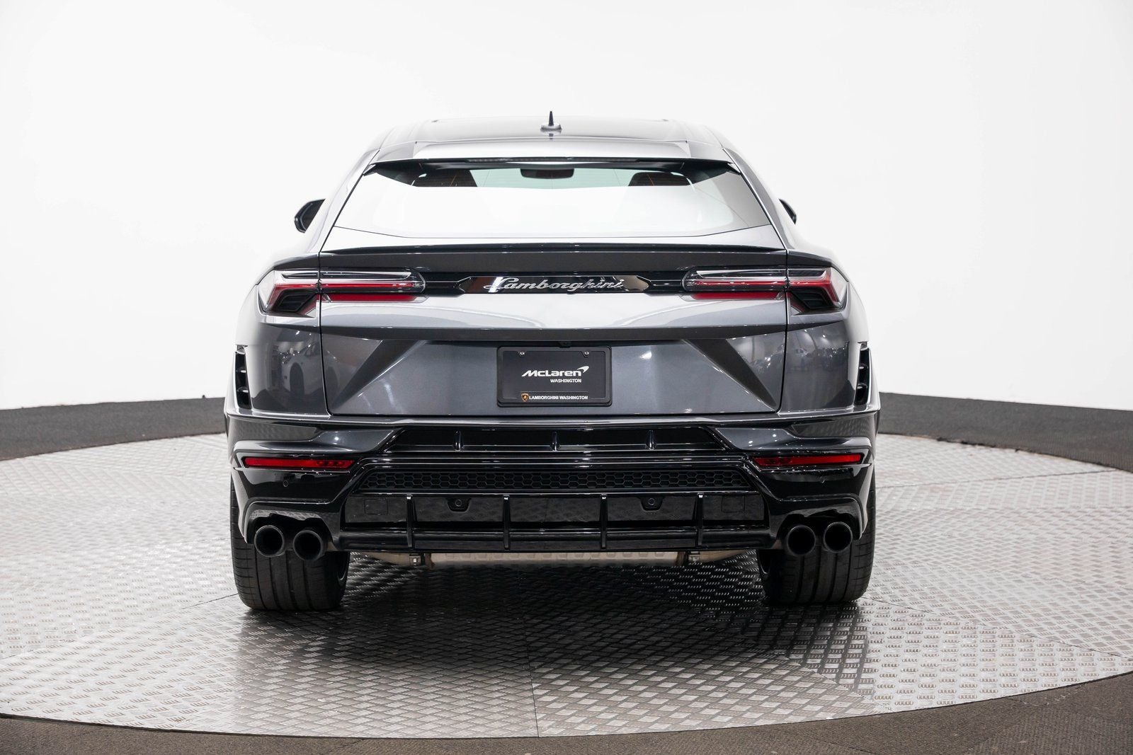 2023 Lamborghini Urus S