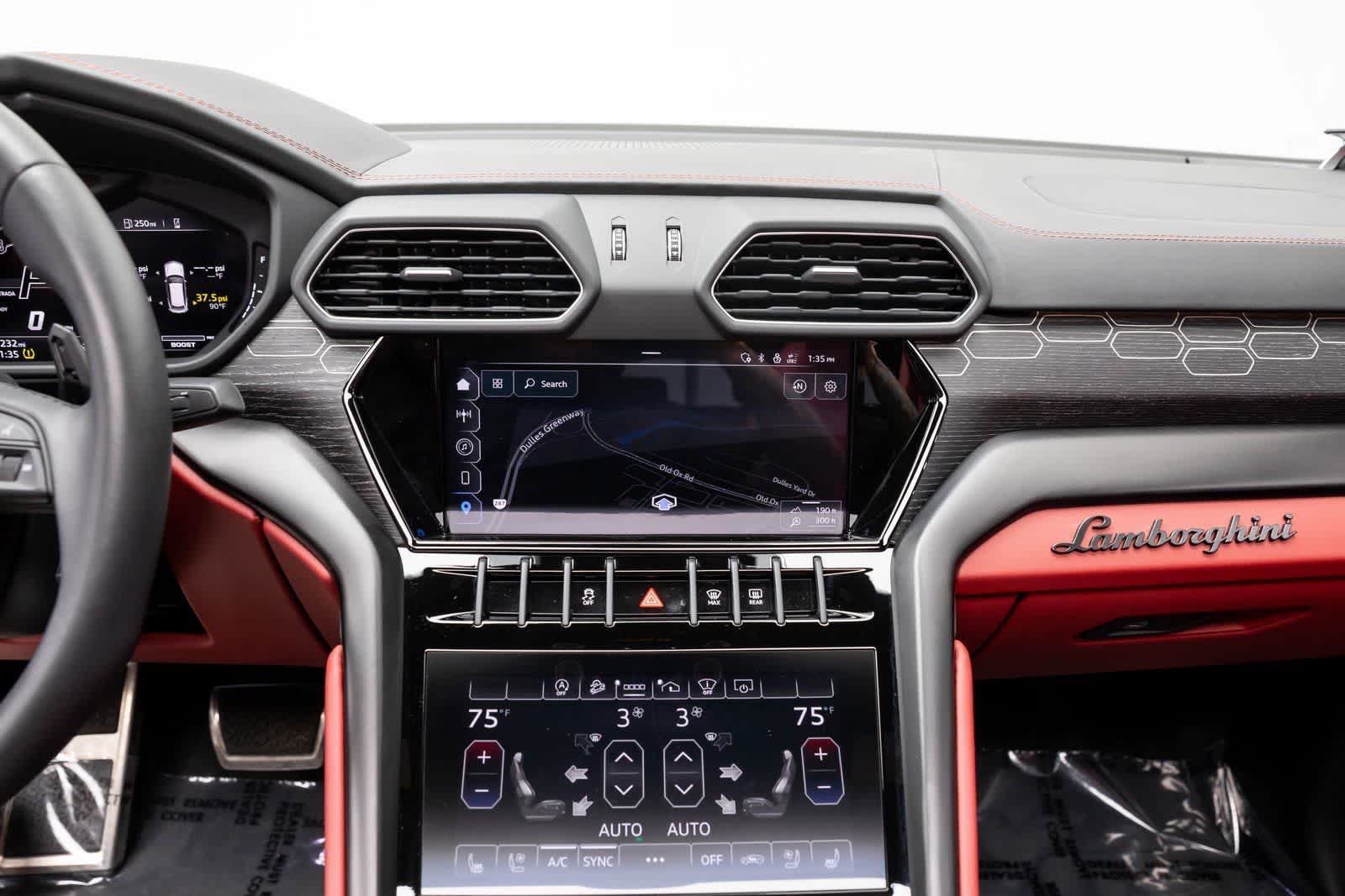 2023 Lamborghini Urus S