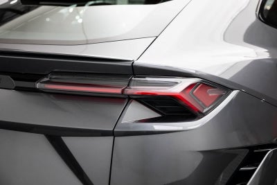 2023 Lamborghini Urus S
