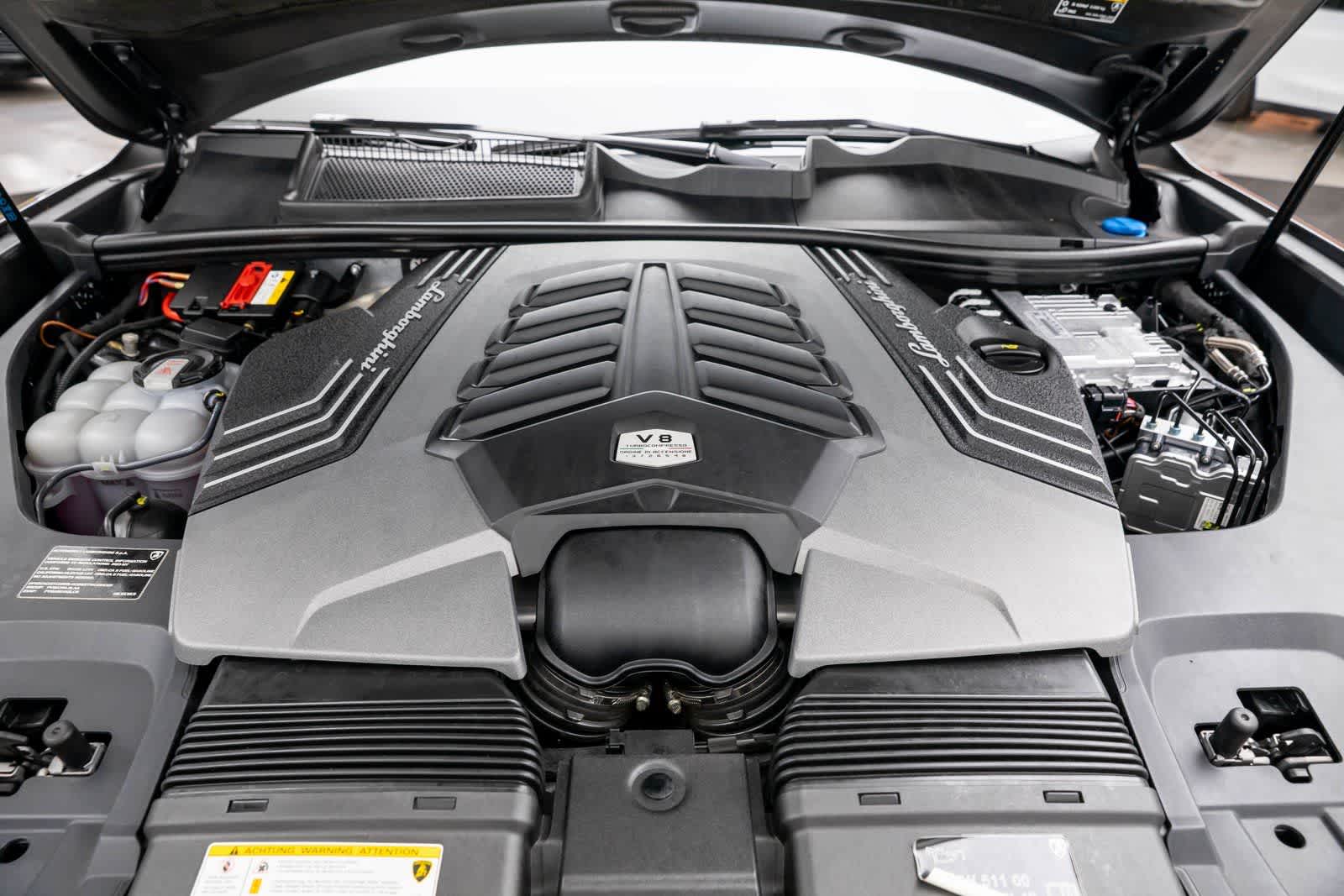 2023 Lamborghini Urus S