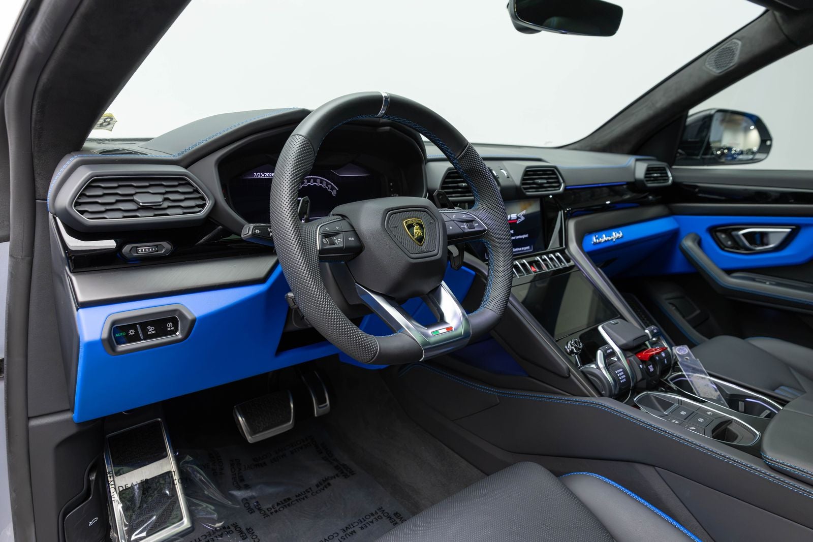 2024 Lamborghini Urus S