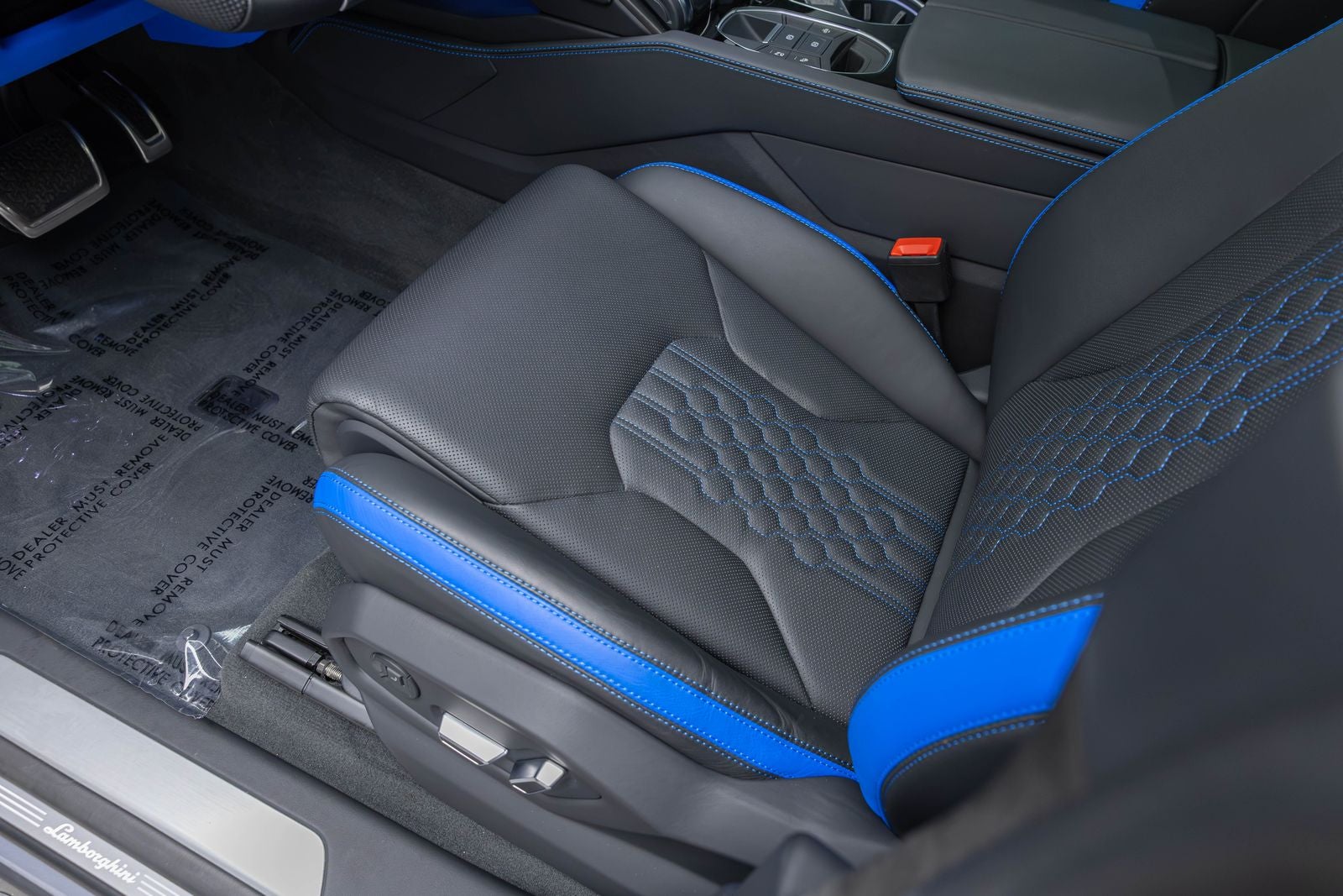 2024 Lamborghini Urus S